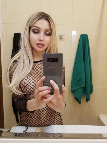 Сонечка - Индивидуалка Питера, размер груди 1, метро Улица Дыбенко